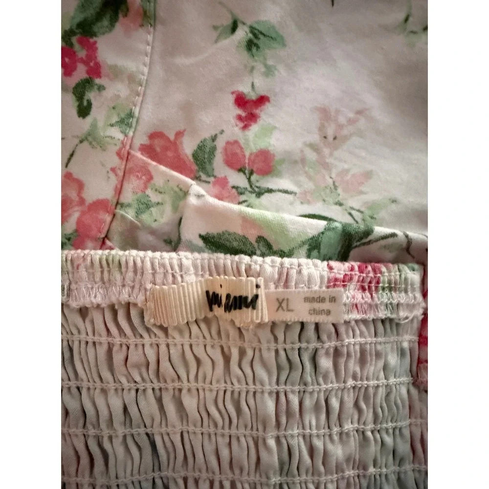 Unbranded floral two